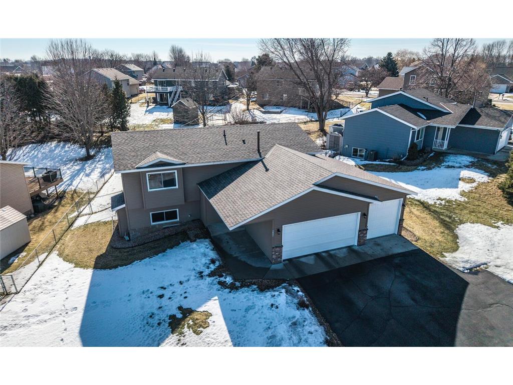 6394 175th Street W Lakeville MN 55024 7020107 image1