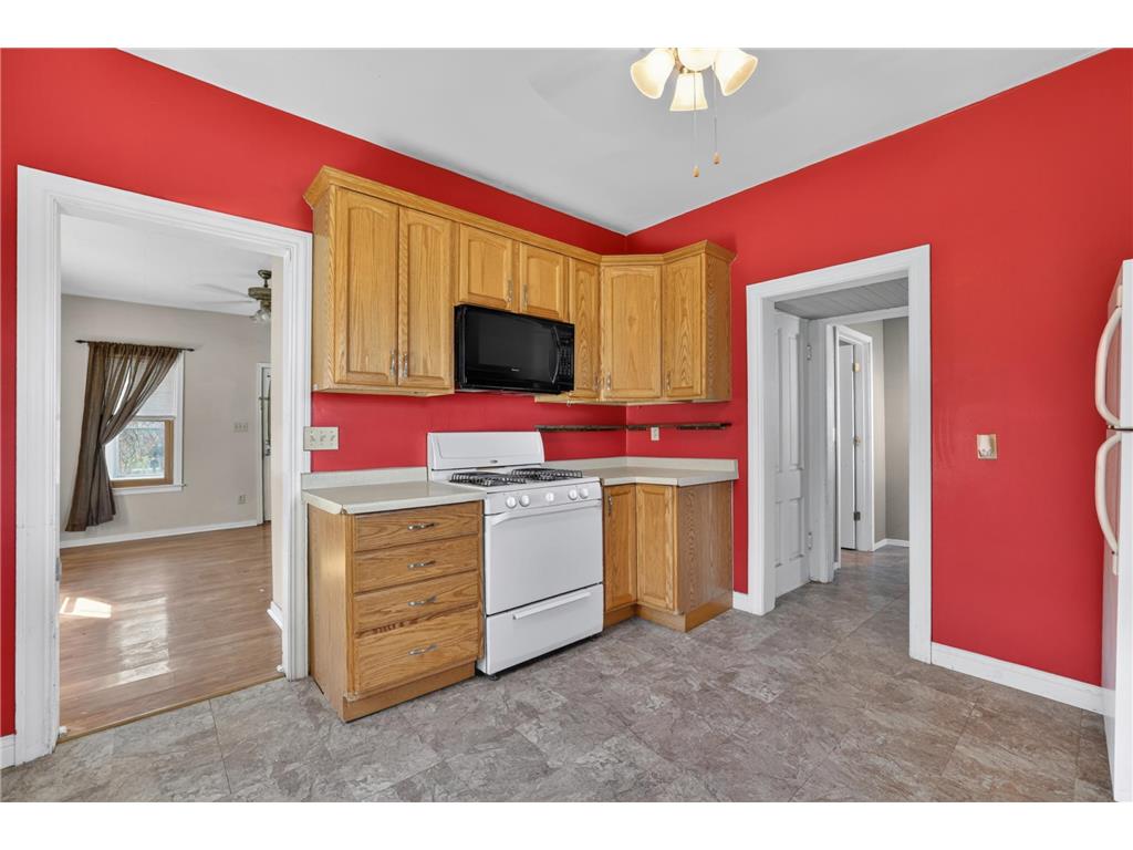 640 2nd Avenue NW Plainview MN 55964 7054474 image9