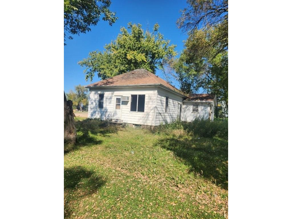 640 3rd Avenue Woodstock MN 56186 6796840 image1