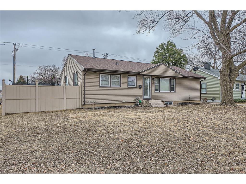 640 4th Avenue NE Osseo MN 55369 6651292 image1