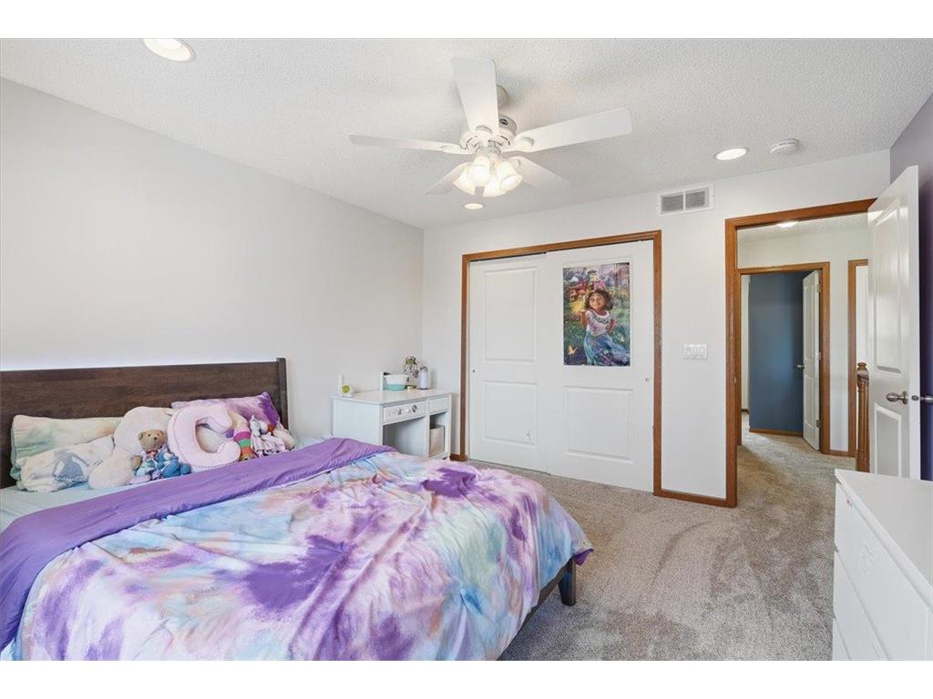 640 Addison Alcove Woodbury MN 55129 7060737 image21