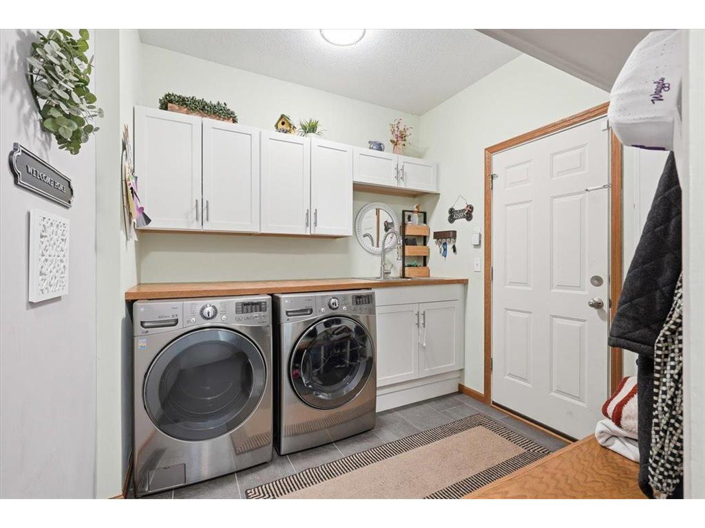640 Addison Alcove Woodbury MN 55129 7060737 image27