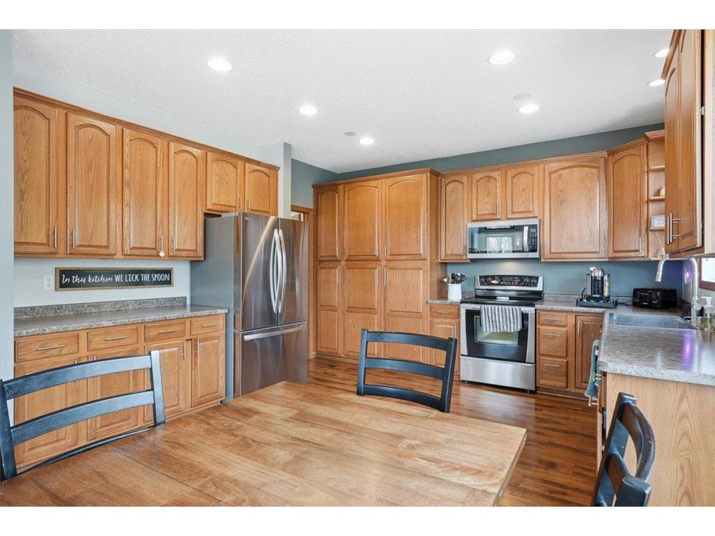 640 Addison Alcove Woodbury MN 55129 7060737 image9