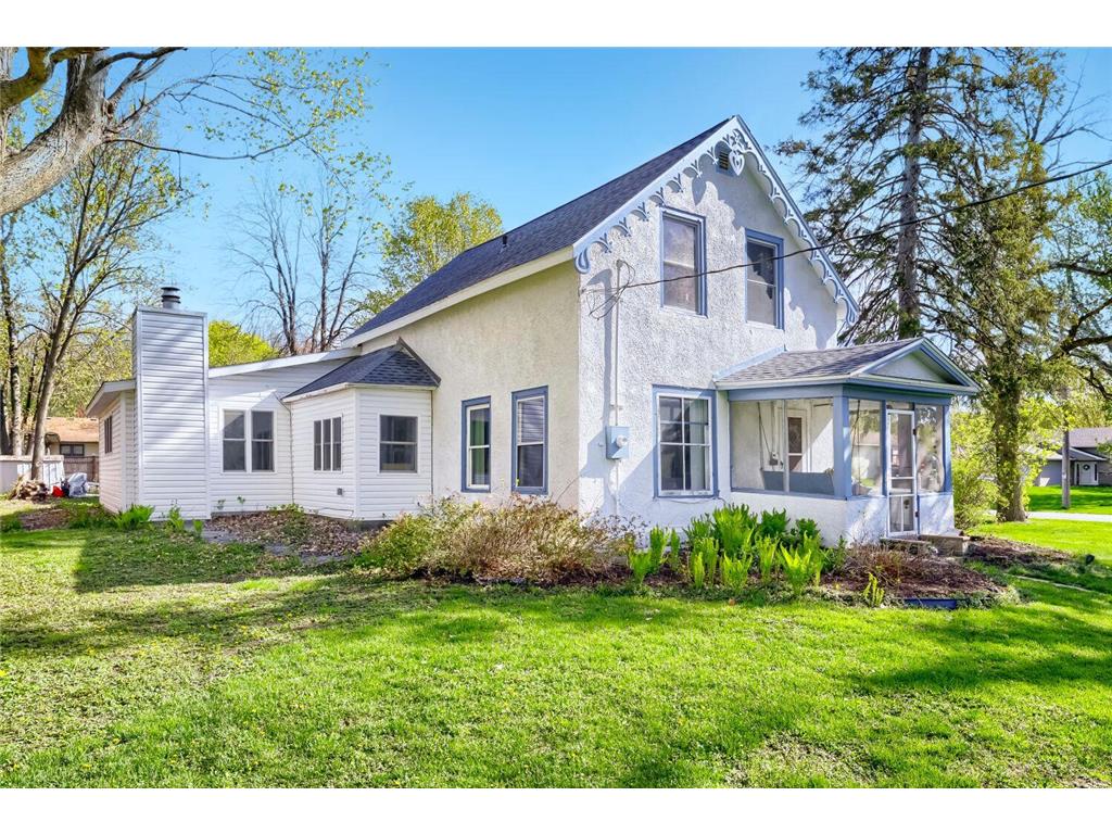 640 Albert Street Prescott WI 54021 7048177 image1