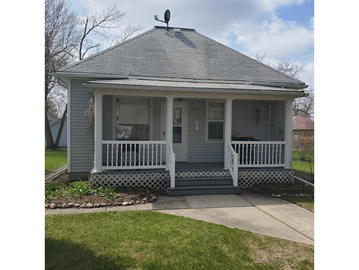 640 Birch Avenue, Westbrook, MN 56183 MLS 5744594 Edina Realty