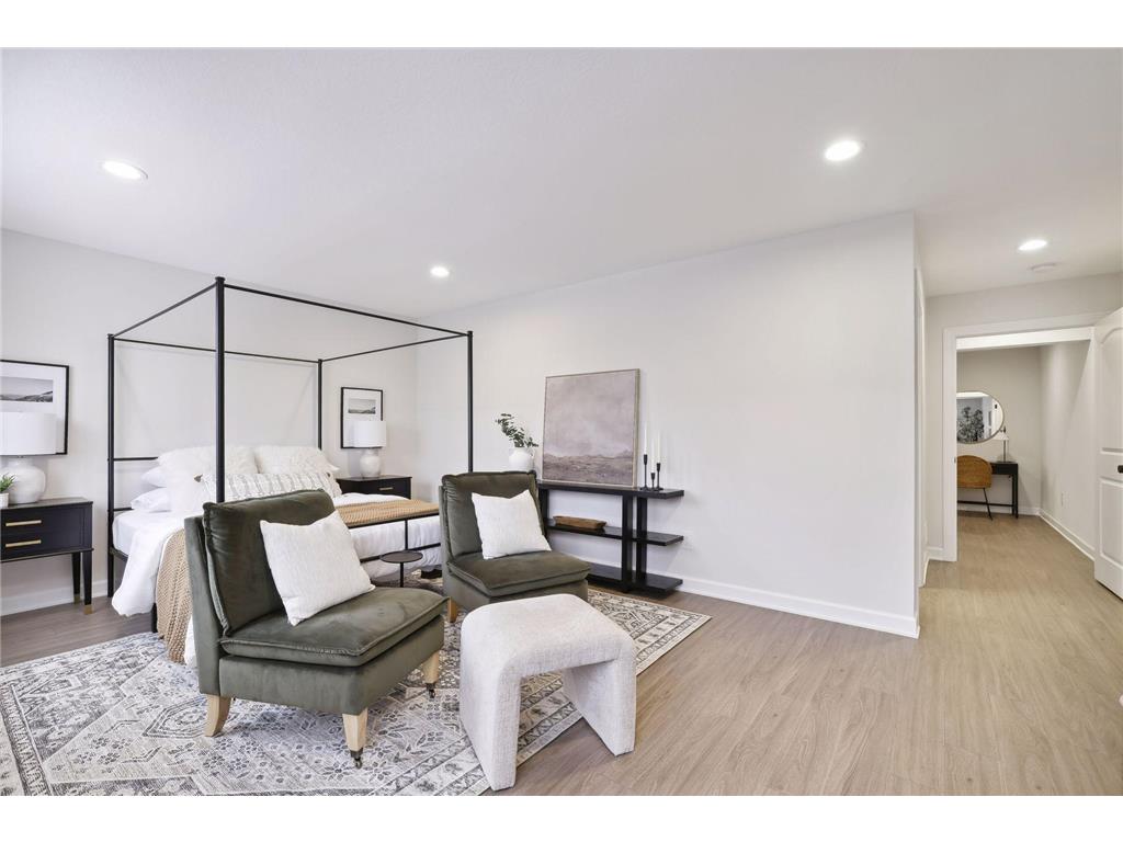 640 Franklin Street Roberts WI 54023 6816823 image10