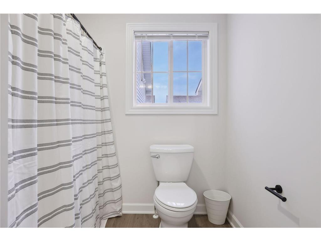 640 Franklin Street Roberts WI 54023 6816823 image23