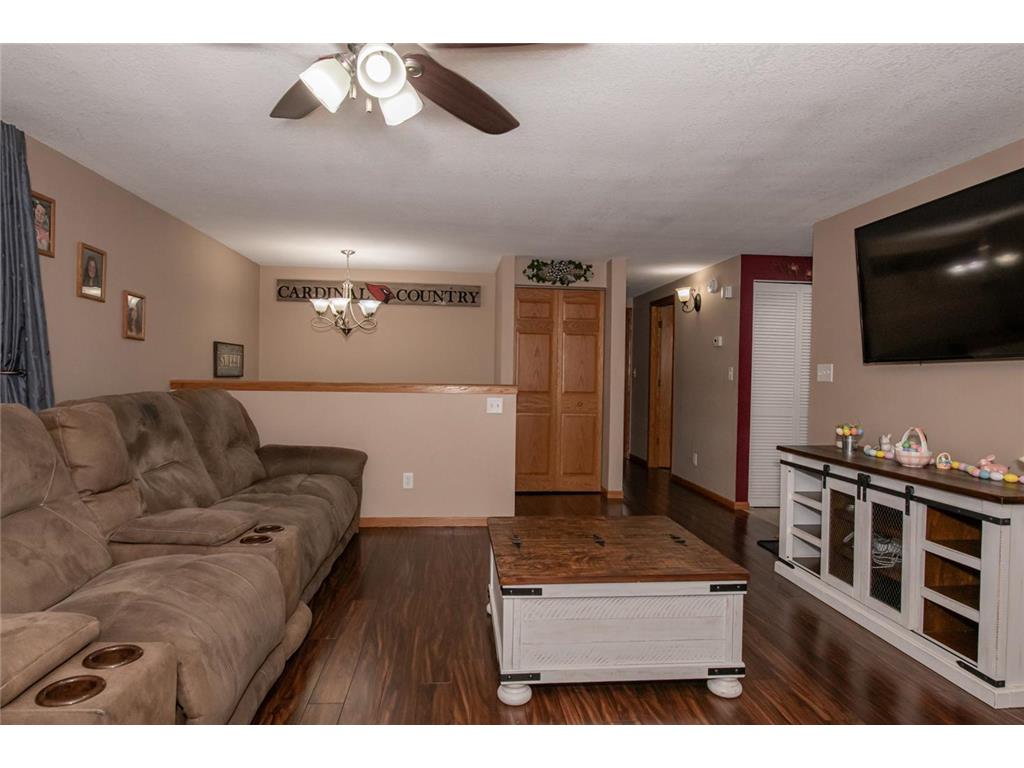 640 Harrison Street Lewiston MN 55952 6702988 image2