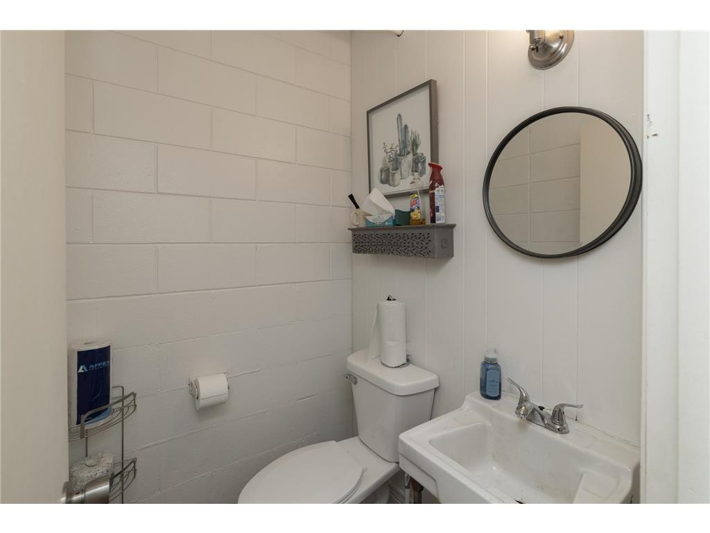 640 Smith Avenue S Saint Paul MN 55107 7052542 image16