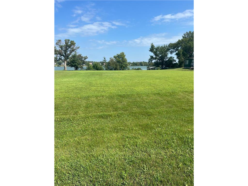 640 West Lake Street W Avoca MN 56114 - Lime 6766908 image1
