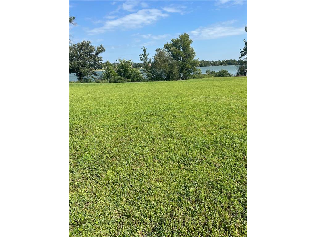 640 West Lake Street W Avoca MN 56114 - Lime 6766908 image2