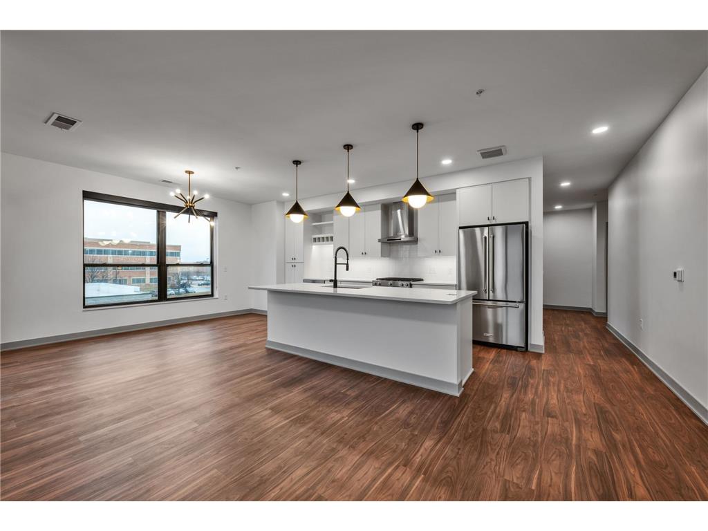 640 Wisconsin Avenue N #357 Golden Valley MN 55427 7009845 image1