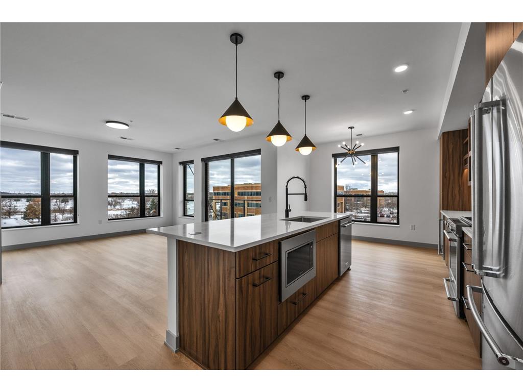 640 Wisconsin Avenue N #405 Golden Valley MN 55427 7038134 image2