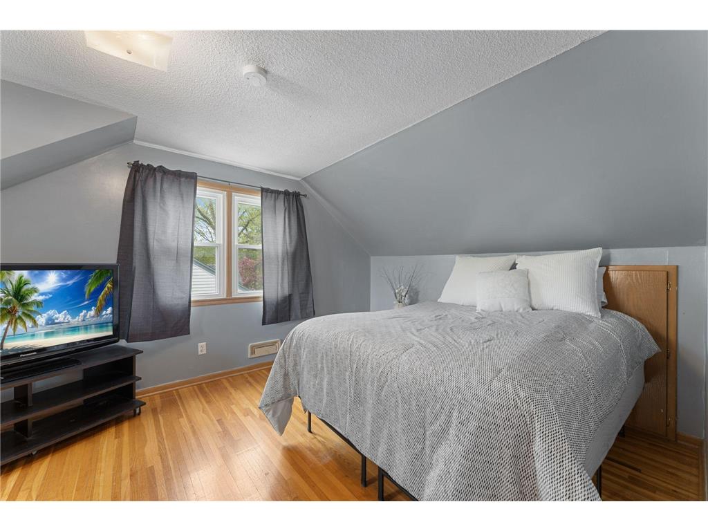 6400 45th Avenue N Crystal MN 55428 7067756 image12