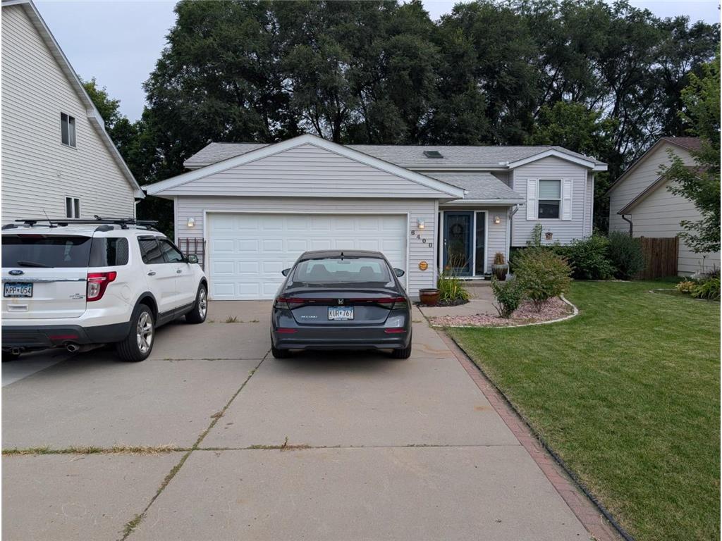 6400 45th Place N Crystal MN 55428 6592169 image1