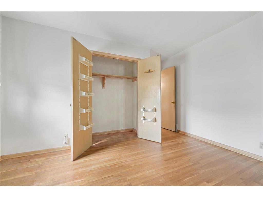 6400 Perry Avenue N Brooklyn Center MN 55429 7106216 image11