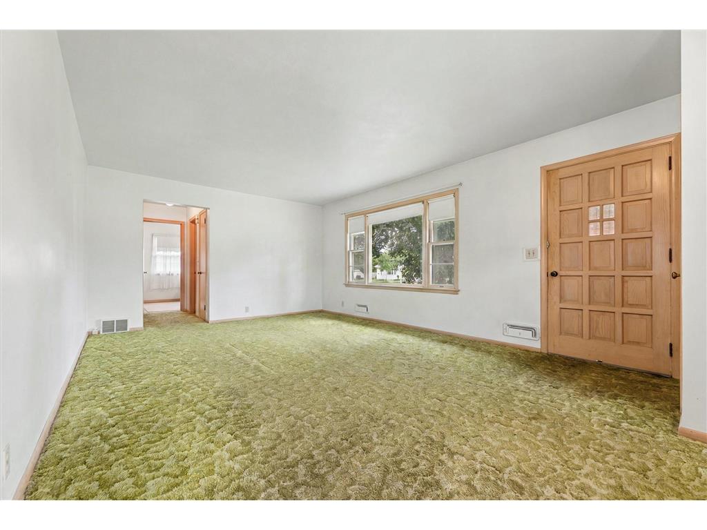 6400 Perry Avenue N Brooklyn Center MN 55429 7106216 image12