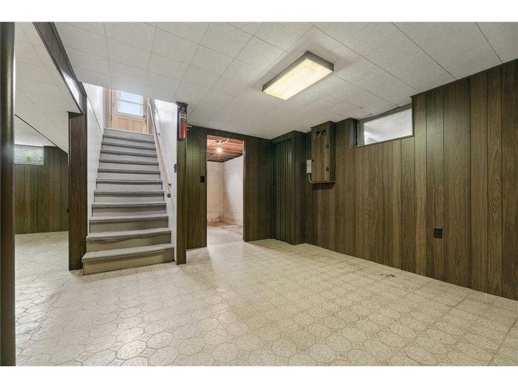 6400 Perry Avenue N Brooklyn Center MN 55429 7106216 image15