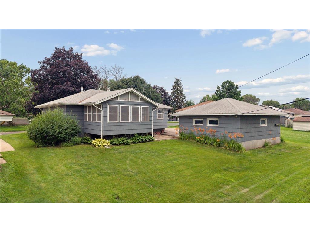 6400 Perry Avenue N Brooklyn Center MN 55429 7106216 image24