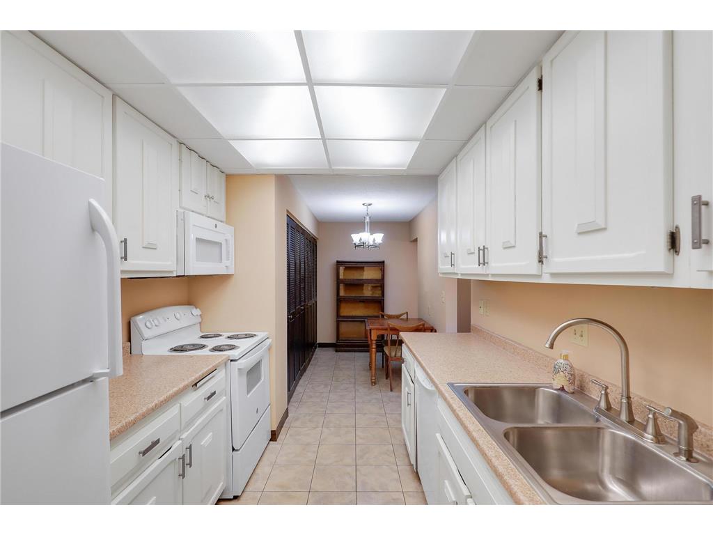 6400 York Avenue S #417 Edina MN 55435 7057616 image13