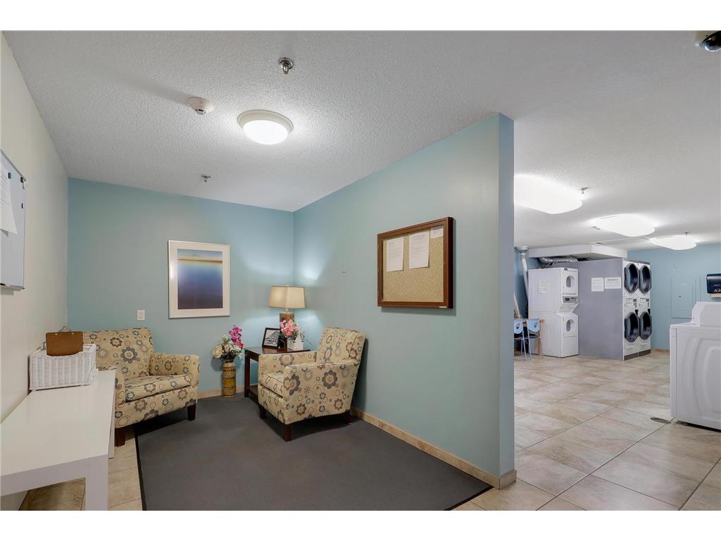 6400 York Avenue S #417 Edina MN 55435 7057616 image39