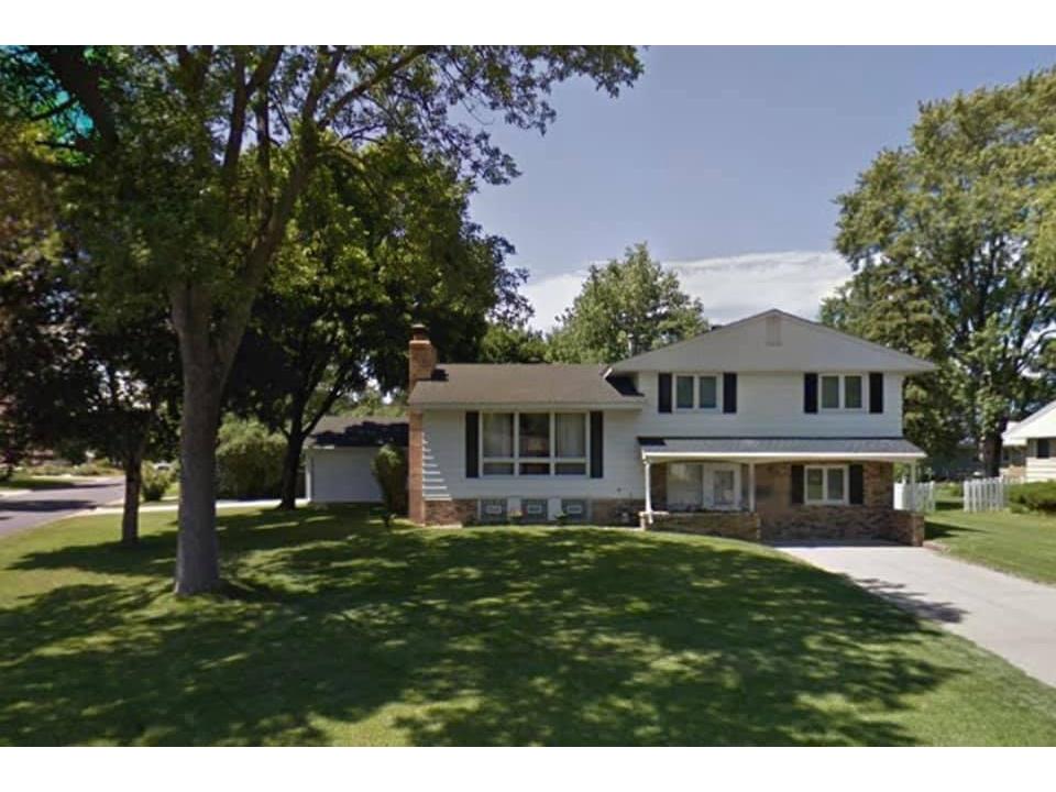 6401 Brooklyn Drive, Brooklyn Center, MN 55430 MLS 5762262 Edina Realty