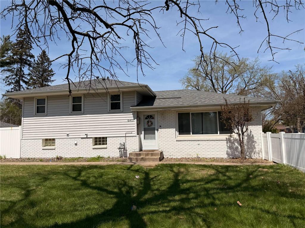 6401 June Avenue N Brooklyn Center MN 55429 6713110 image1
