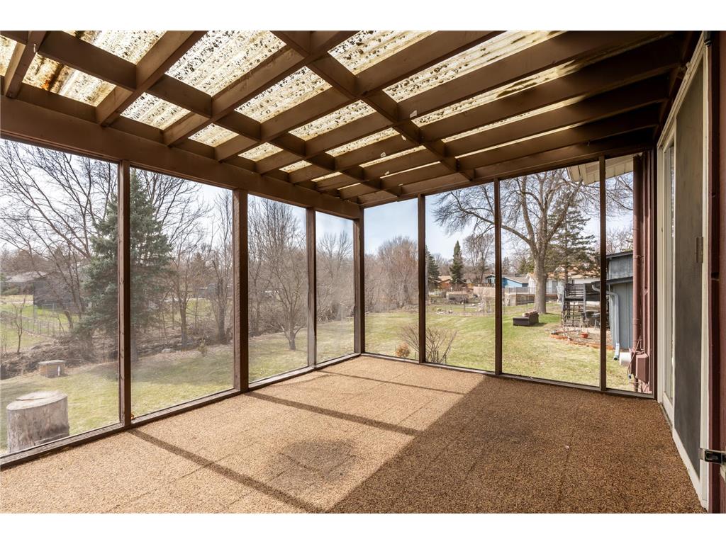 6401 Shingle Creek Drive Brooklyn Park MN 55445 7049683 image10