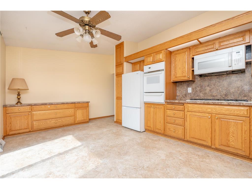 6401 Shingle Creek Drive Brooklyn Park MN 55445 7049683 image35