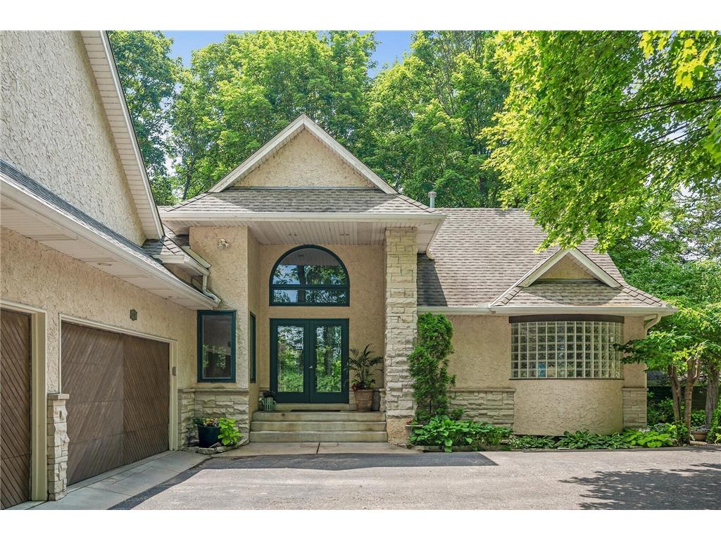 6405 Thornberry Curve Excelsior MN 55331 6469059 image1