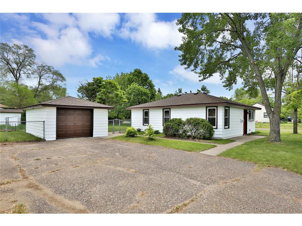 6405 Van Buren Street NE Fridley MN 55432 6556330 image1