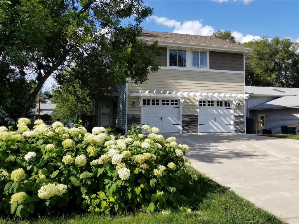 6406 45th Place N Crystal MN 55428 6787073 image1