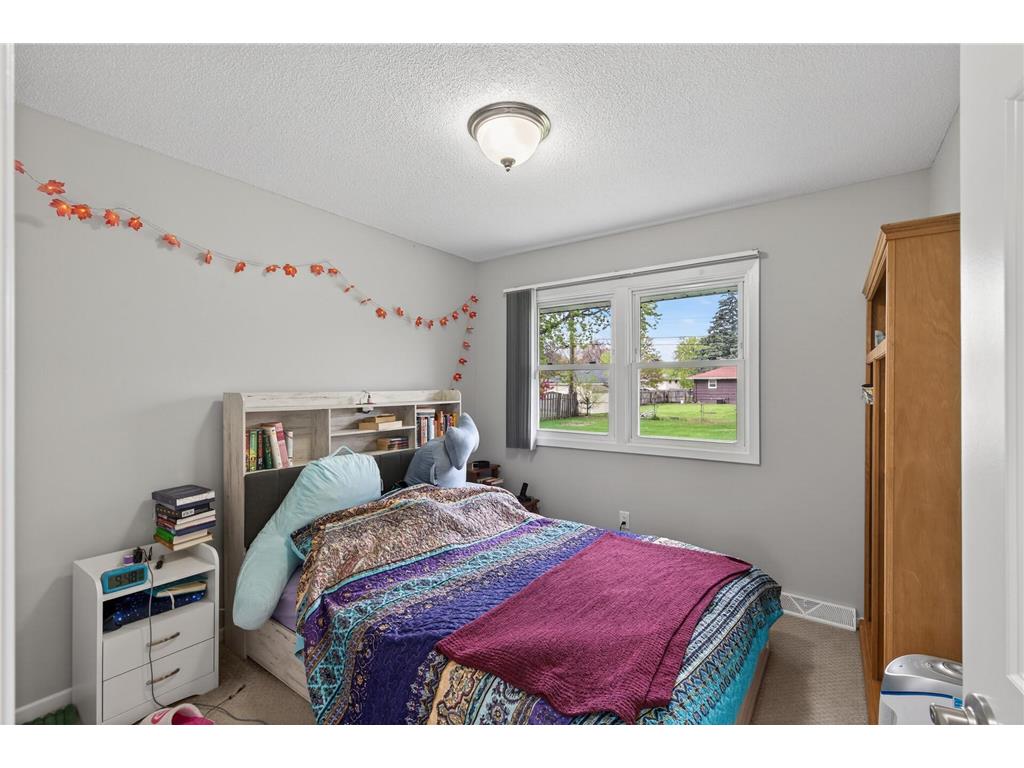 6407 Major Avenue N Brooklyn Center MN 55429 7070025 image14