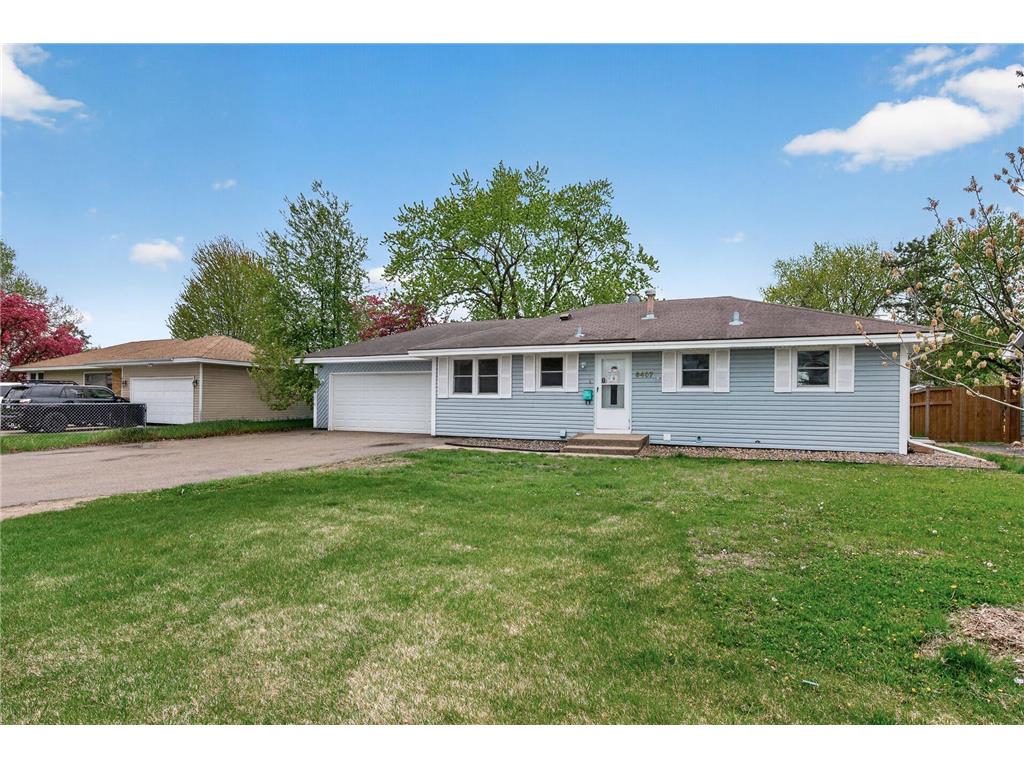 6407 Major Avenue N Brooklyn Center MN 55429 7070025 image2