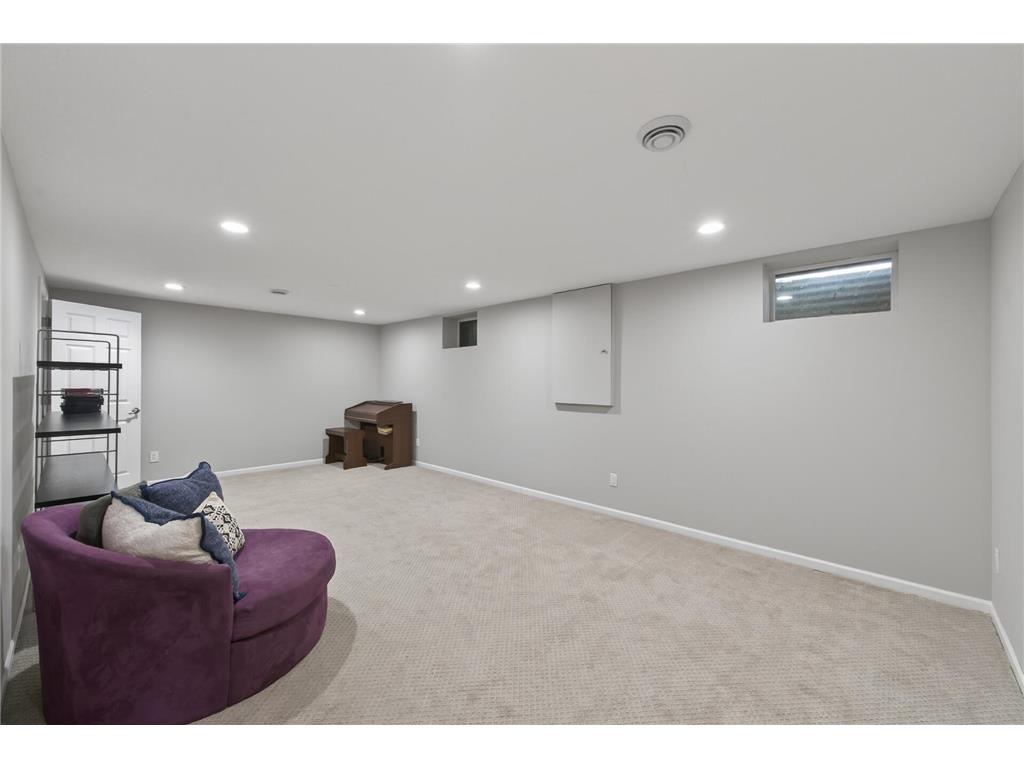 6407 Major Avenue N Brooklyn Center MN 55429 7070025 image20
