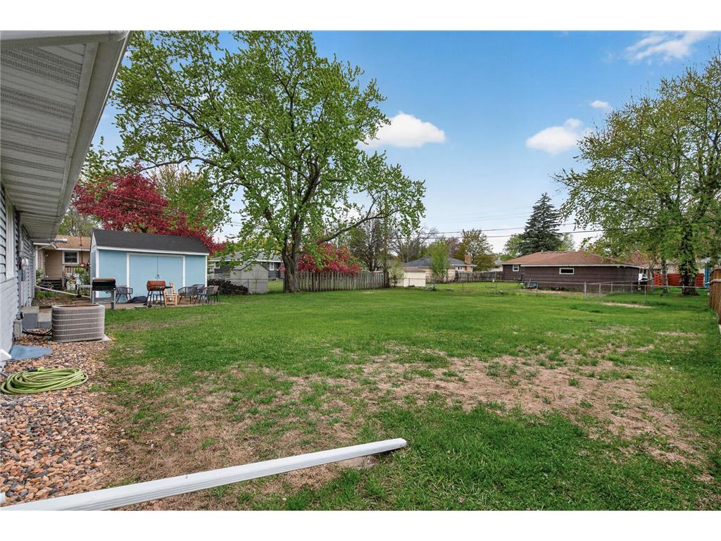 6407 Major Avenue N Brooklyn Center MN 55429 7070025 image28
