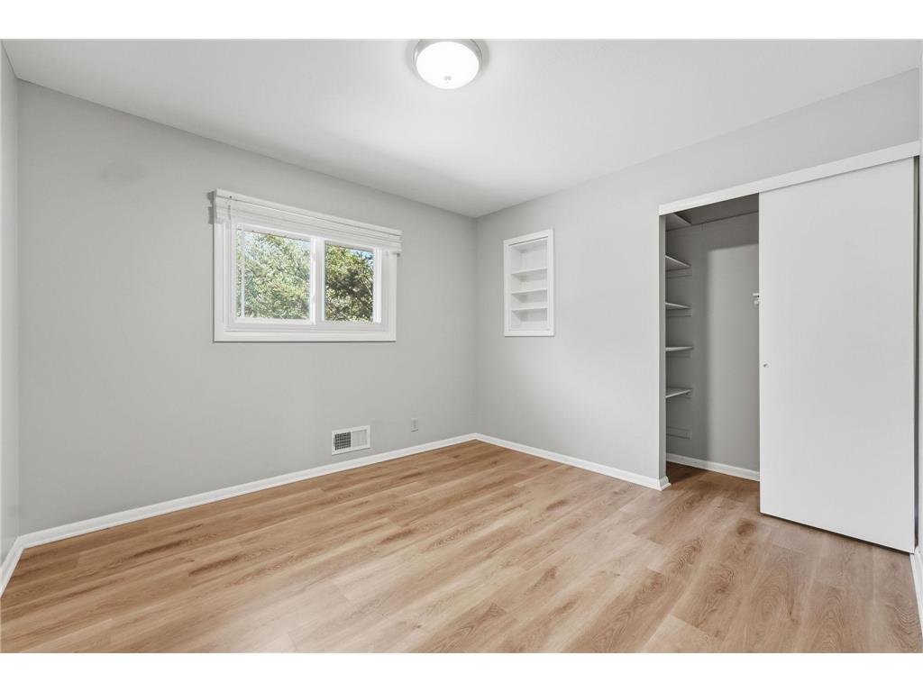6407 Orchard Avenue N Brooklyn Center MN 55429 7100909 image23