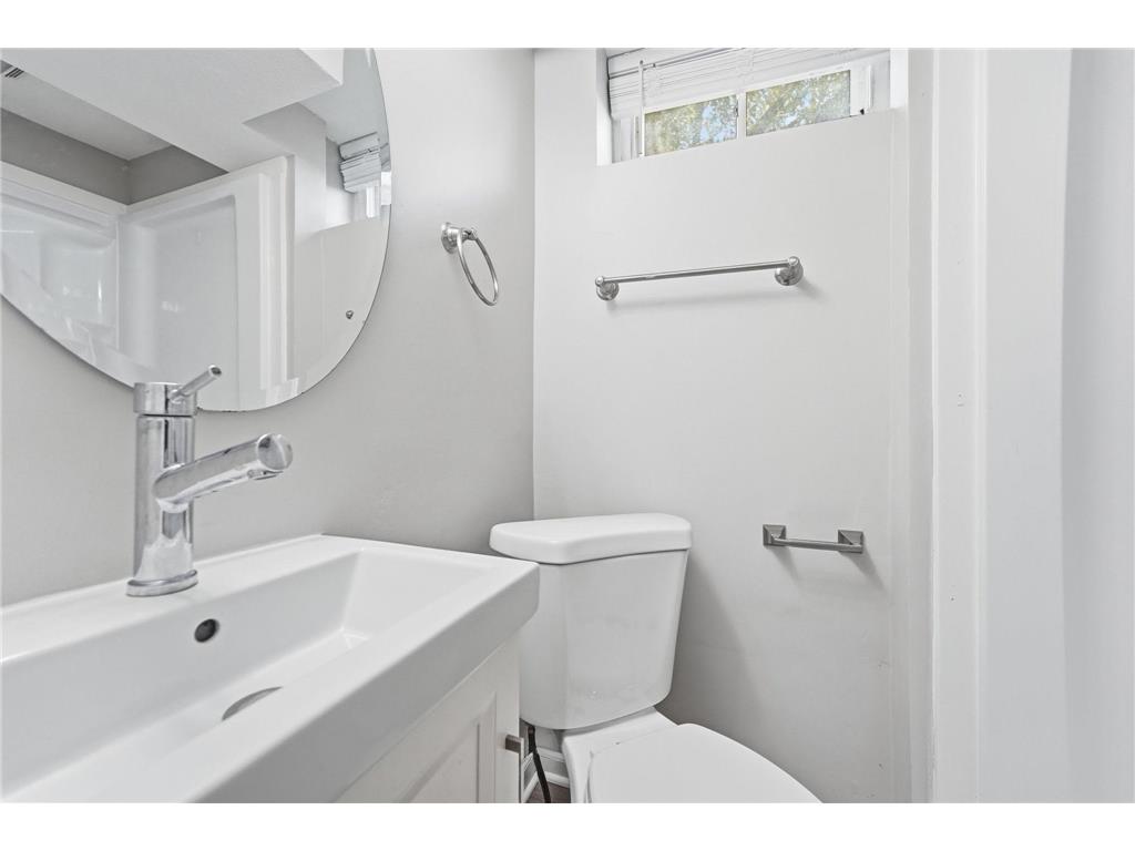 6407 Orchard Avenue N Brooklyn Center MN 55429 7100909 image36