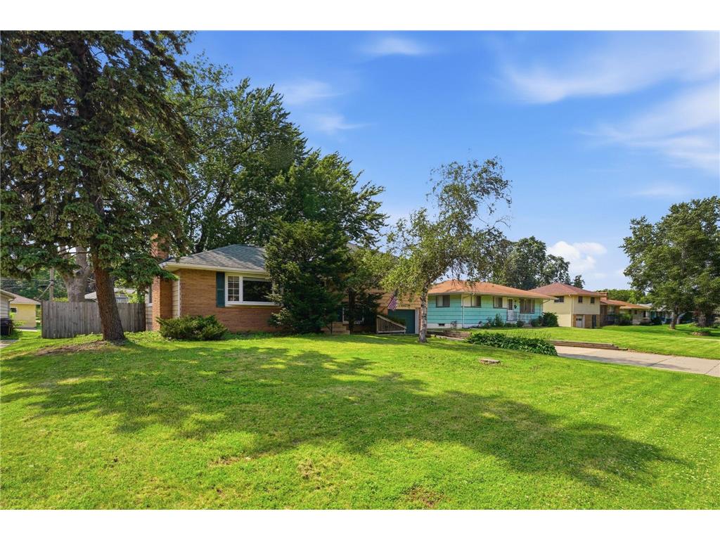 6407 Orchard Avenue N Brooklyn Center MN 55429 7100909 image44