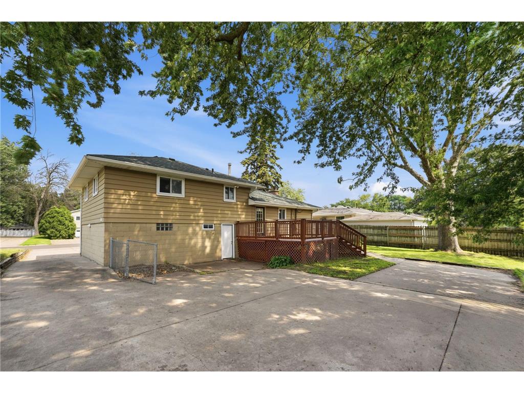 6407 Orchard Avenue N Brooklyn Center MN 55429 7100909 image46