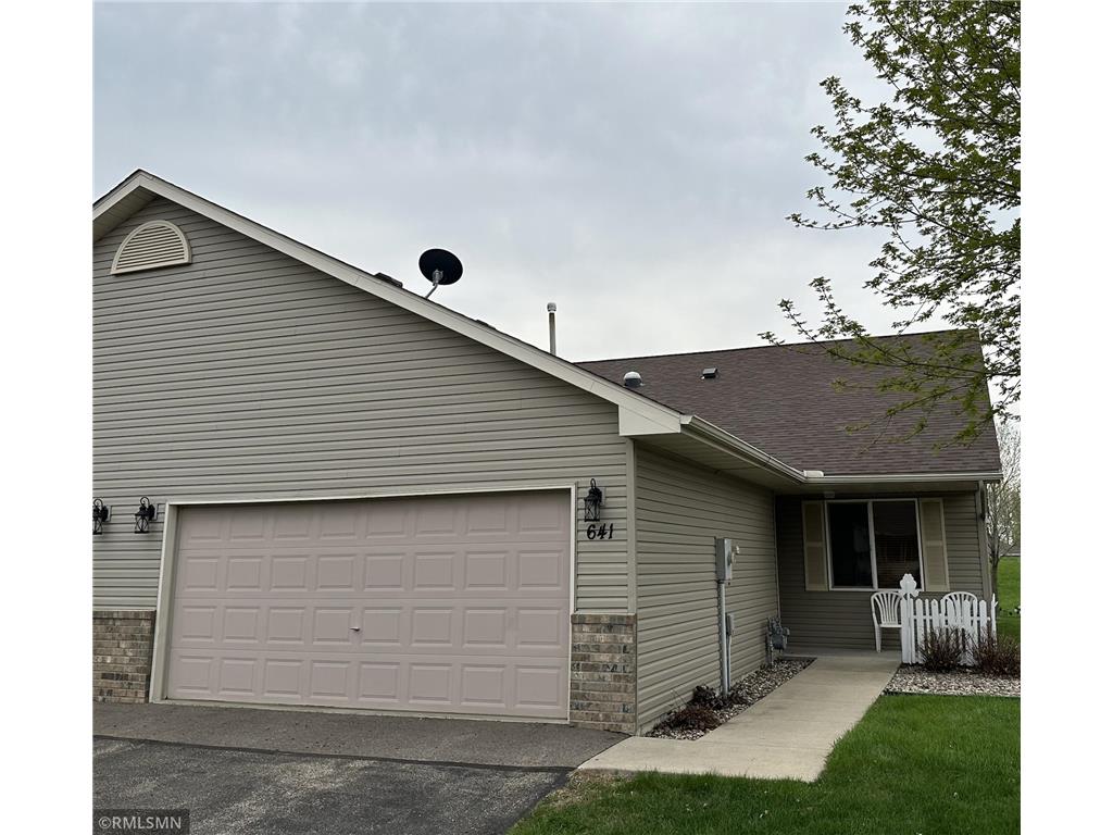 641 MEADOW LANE Norwood Young America MN 55397 6366804 image1