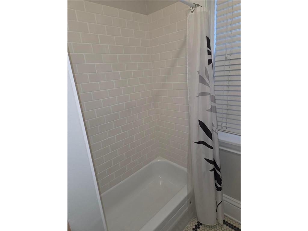 641 Marshall Avenue #4 Saint Paul MN 55104 7058206 image17