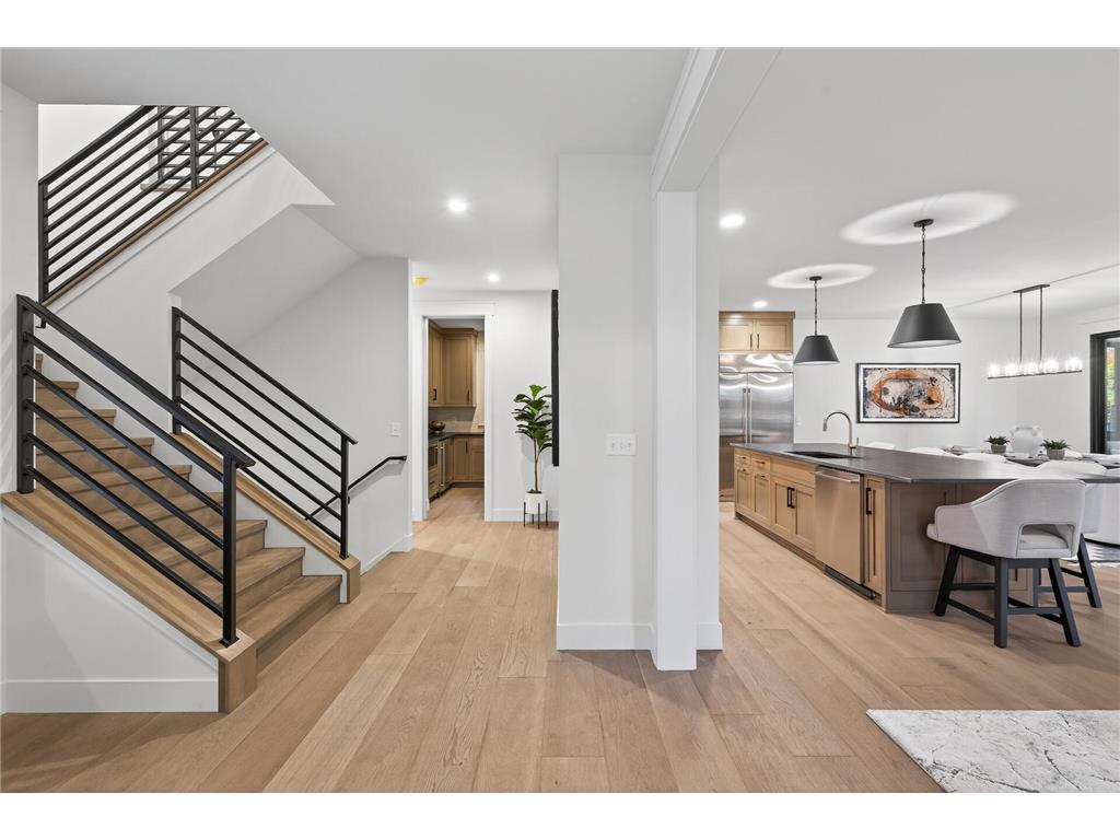 641 Park Street E Wayzata MN 55391 6813056 image10