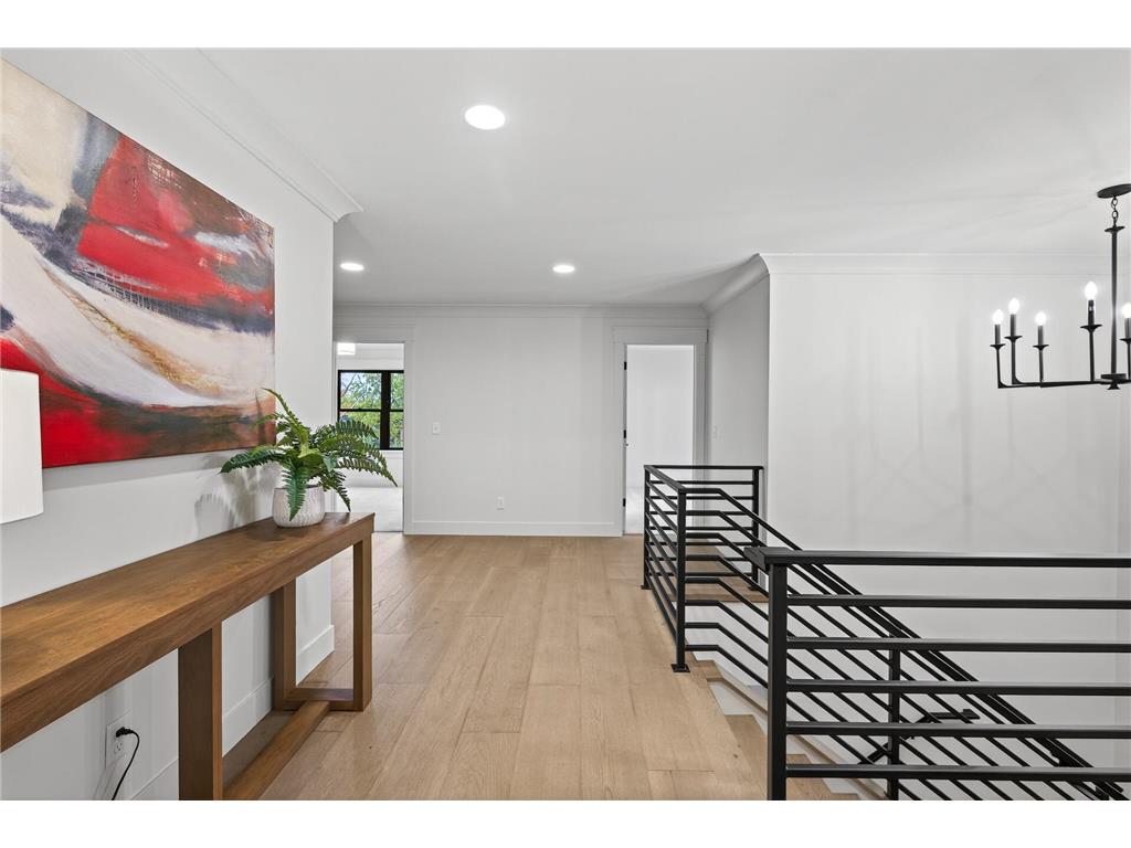 641 Park Street E Wayzata MN 55391 6813056 image47