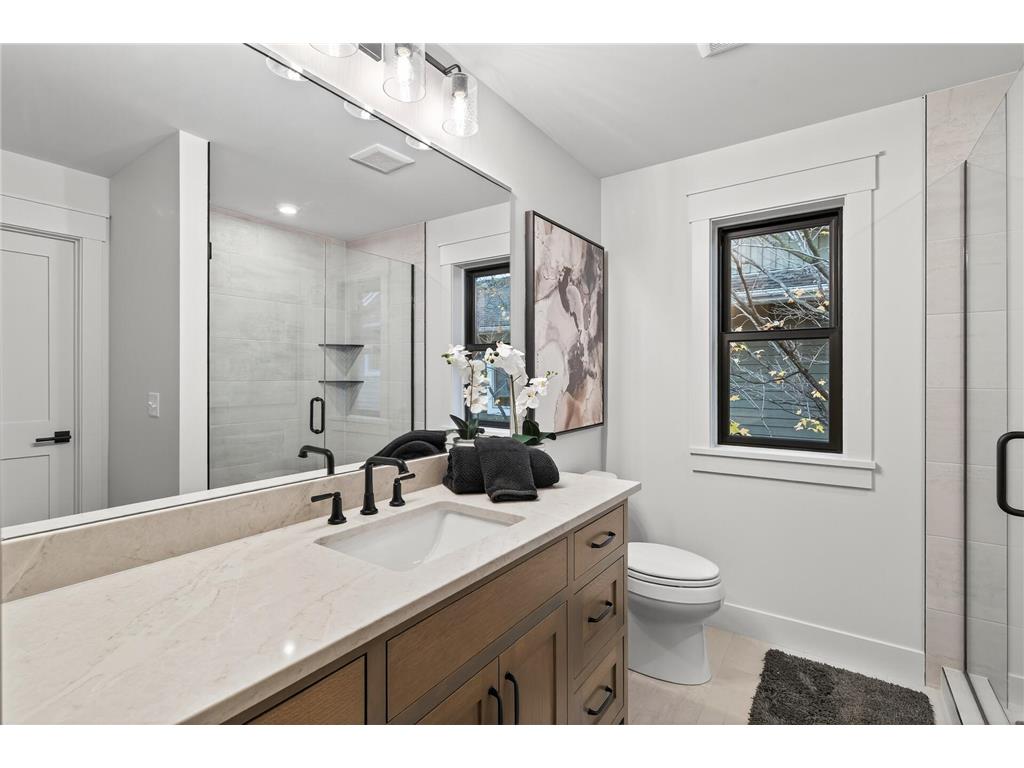 641 Park Street E Wayzata MN 55391 6813056 image79