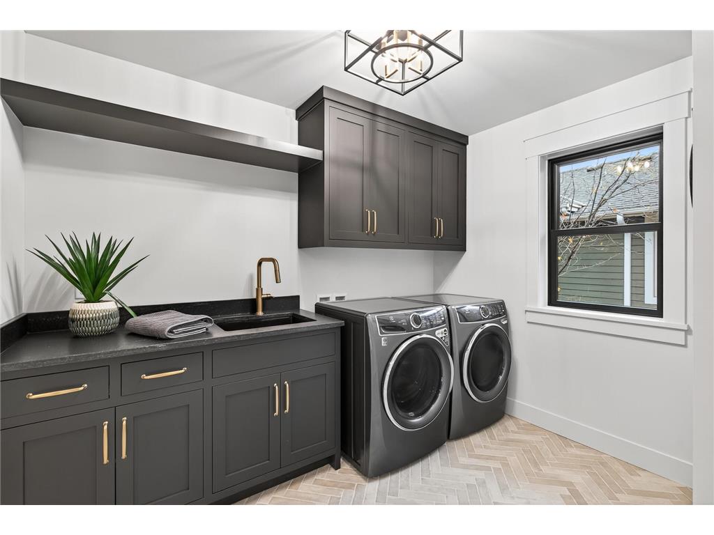 641 Park Street E Wayzata MN 55391 6813056 image96