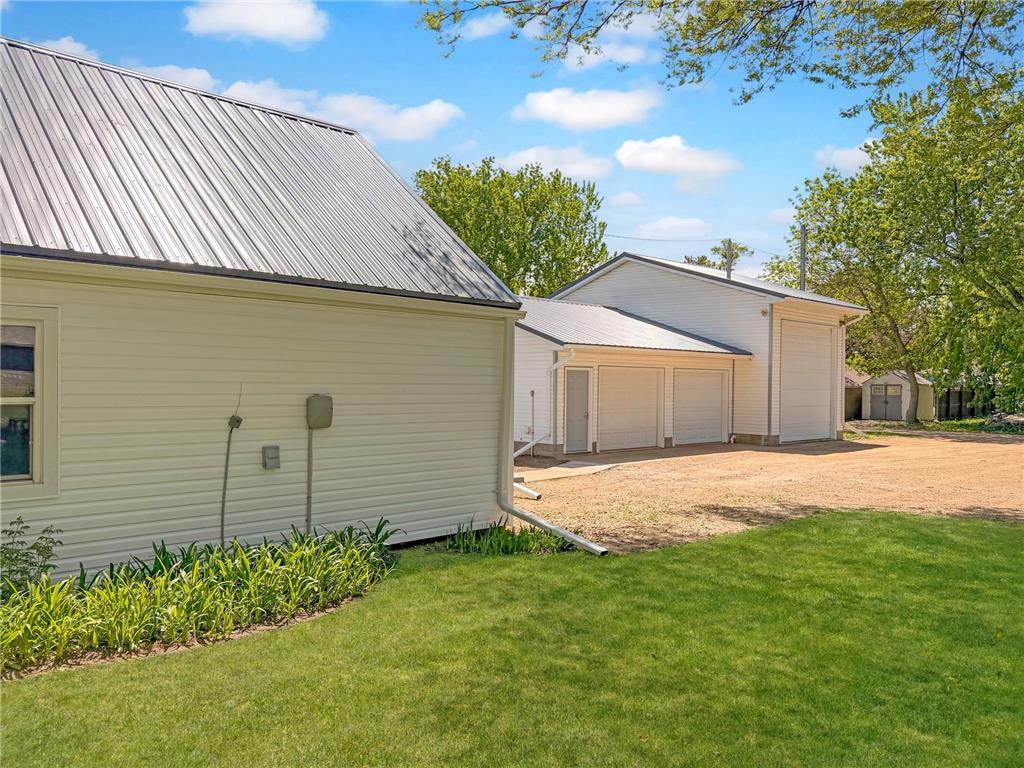 641 Summit Avenue Balaton MN 56115 7075021 image8
