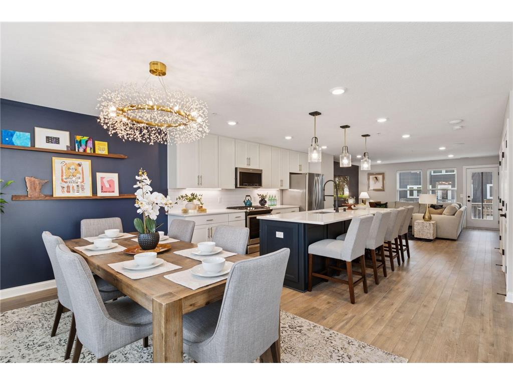 641 Village Drive New Brighton MN 55112 6691951 image1