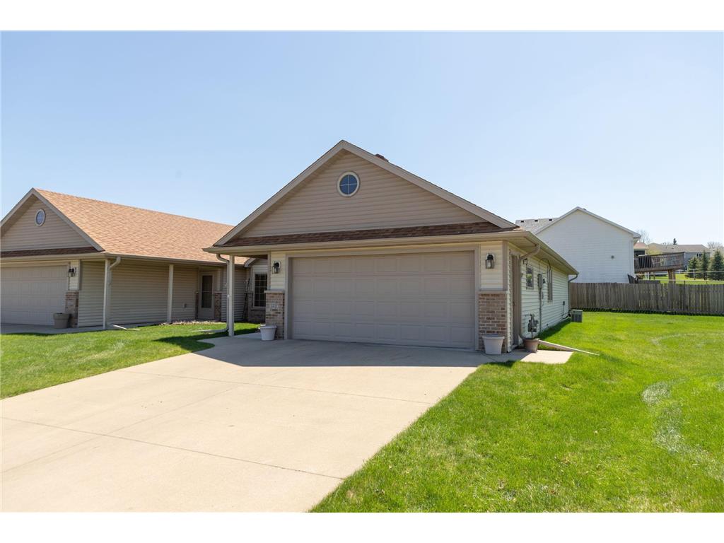6411 Bandel Hills Lane NW Rochester MN 55901 7062542 image2