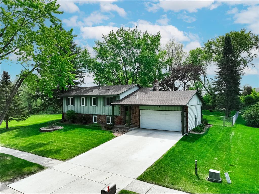 6412 137th Street W Apple Valley MN 55124 6537091 image1
